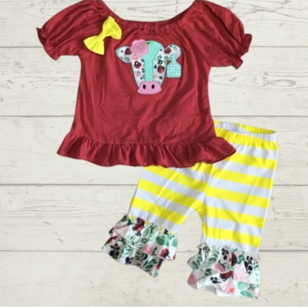 Boutique Red Ruffled Cow Shirt & Capris 3T